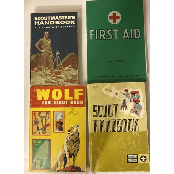 Mixed Lot 4 BSA Scout First Aid Scoutmaster Cub Books Manuals Training Vtg 1970s - Picture 2 of 16